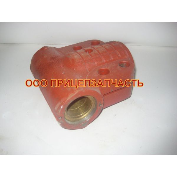 Кронштейн вилки со втулками ЧМЗАП