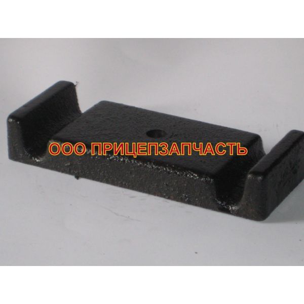 Накладка крепления рессоры верхняя ЧМЗАП 99858-2912420-10 Накладка крепления рессоры верхняя ЧМЗАП 99858-2912420-10